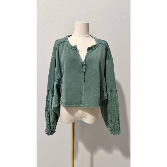 Pilcro Anthropologie Batwing Eyelet Sweatshirt Top Eyelet Embroidered L Boho - Picture 12 of 12